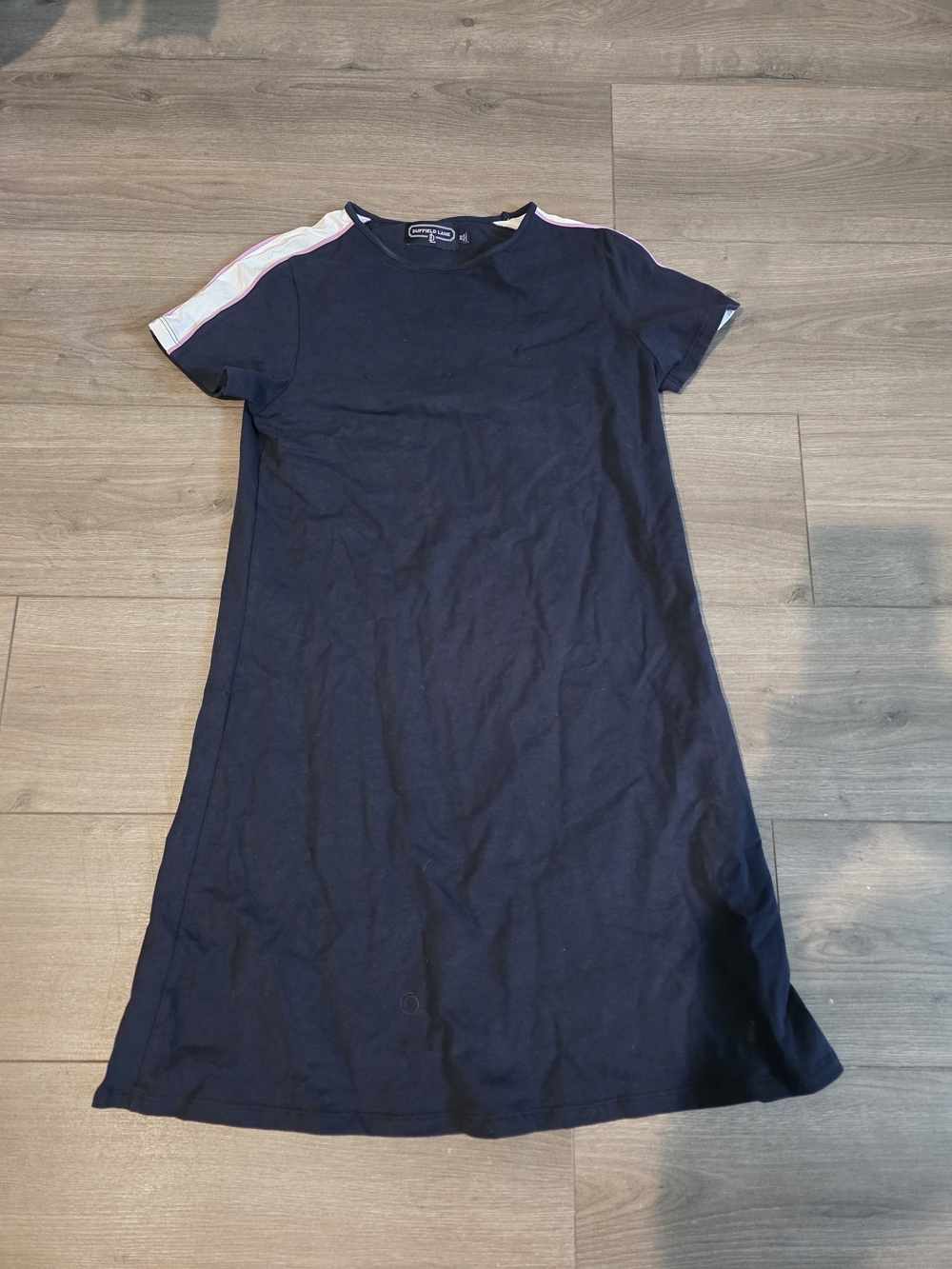 Duffield Lane Navy Knit Short-Sleeve Dress with Pink and White Shoulder Tape